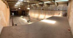 Galpón industrial ubicado a metros del foco comercial de Pablo Podestá, con buenos accesos y optimo estado.