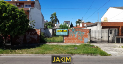 Lote baldío en pleno barrio San José, de Martin Coronado. Ideal para cualquier tipo de desarrollo.