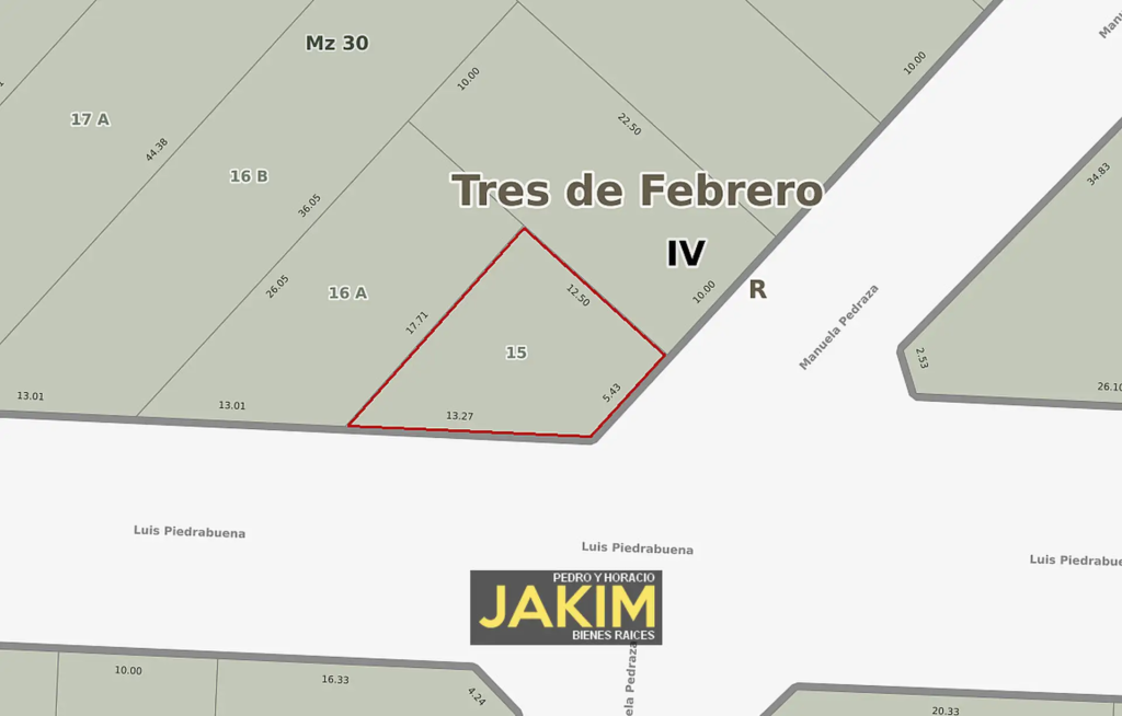 Lote en esquina ubicado en zona residencial de Martin Coronado.